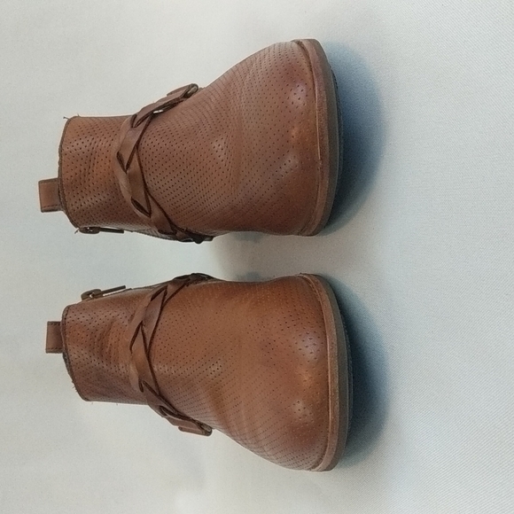 OluKai Tan Perforated Ankle Booties - Picture 3 of 12